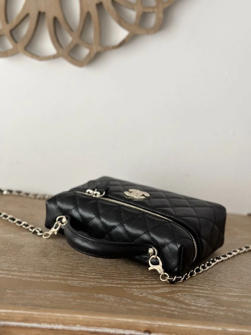 Chanel Cosmetic Bags Supportive 53352