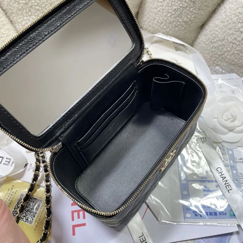 Chanel Cosmetic Bags RelaxedFit 53356
