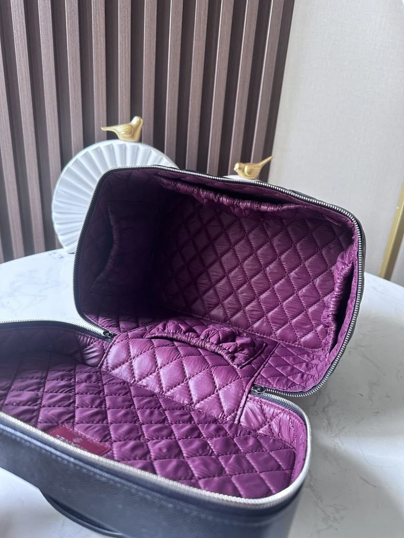 Chanel Cosmetic Bags Modern 53358