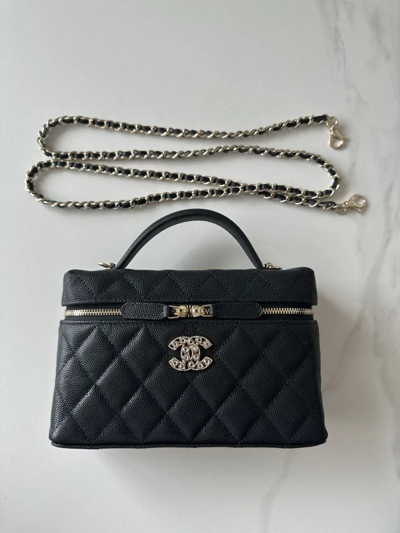 Chanel Cosmetic Bags SunProtective 53353