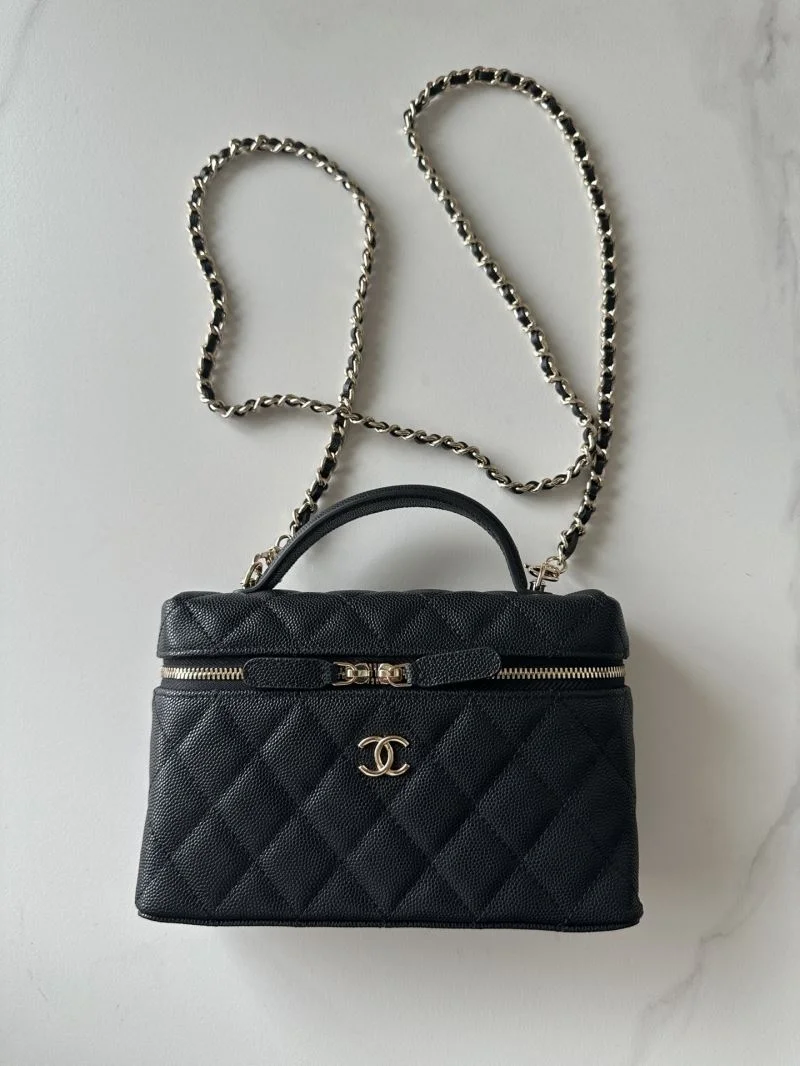 Versatile Chanel Cosmetic Bags 53357