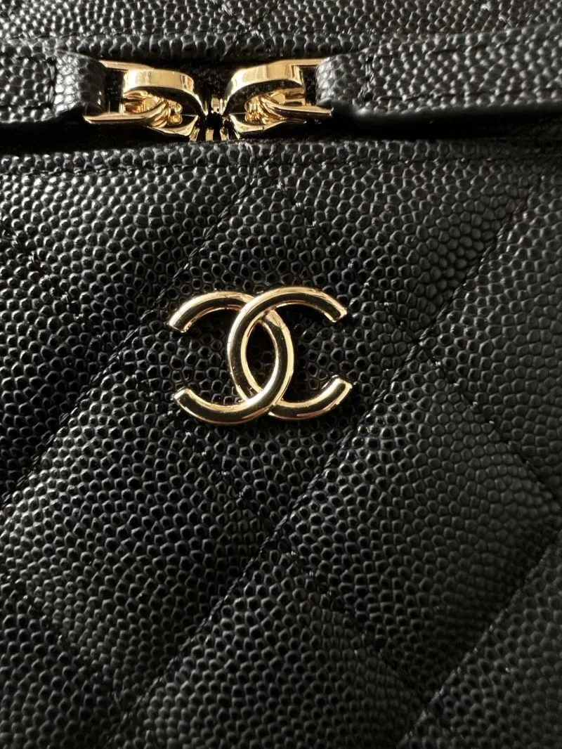 Versatile Chanel Cosmetic Bags 53357
