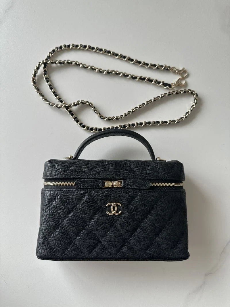 Versatile Chanel Cosmetic Bags 53357