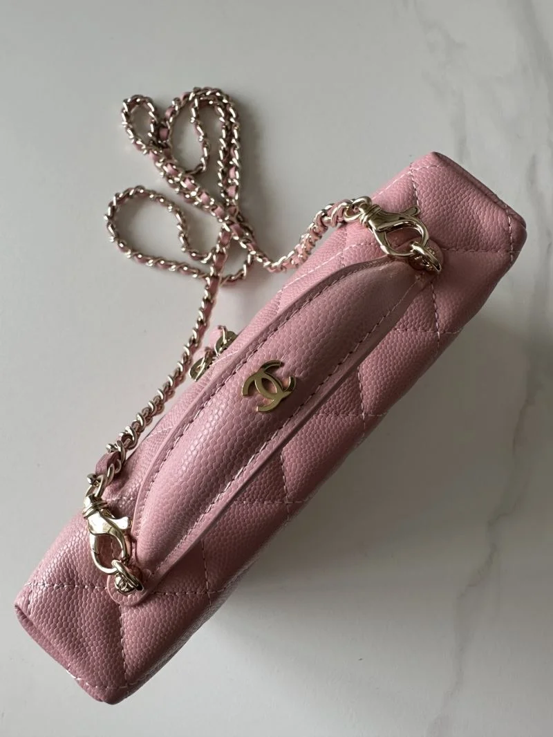 Chanel Cosmetic Bags TechFriendly 53346