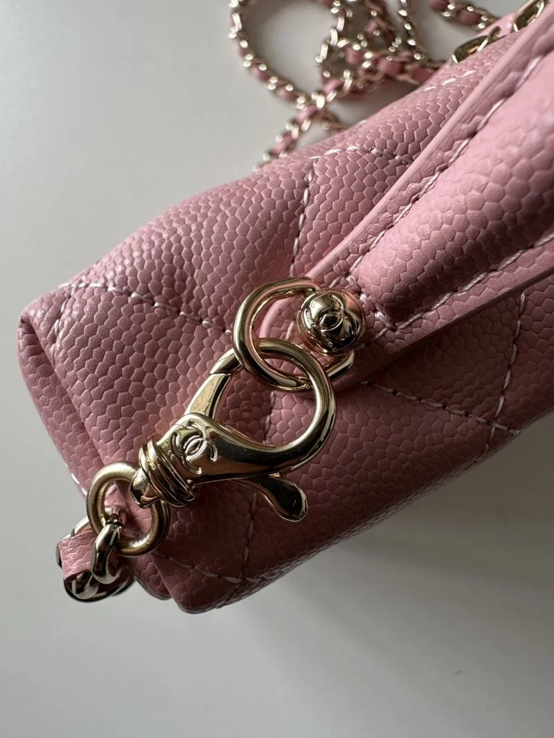 Chanel Cosmetic Bags TechFriendly 53346
