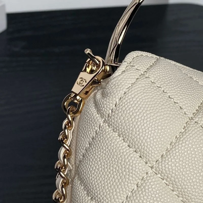 Modern Chanel Cosmetic Bags 53354