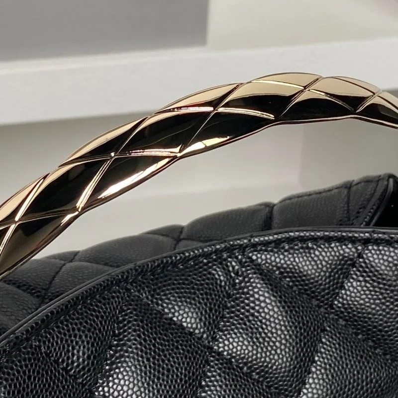 Cozy Chanel Cosmetic Bags 53343