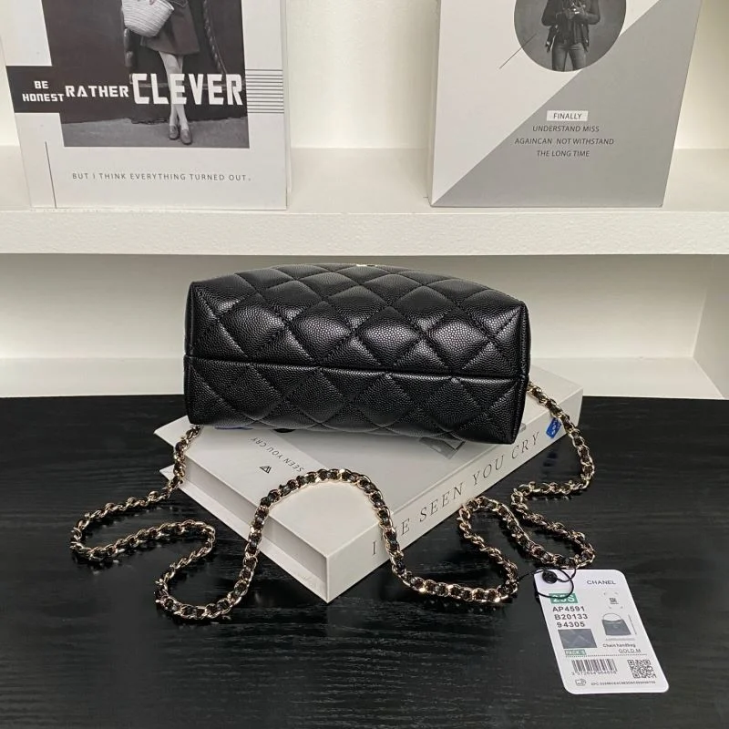 Cozy Chanel Cosmetic Bags 53343