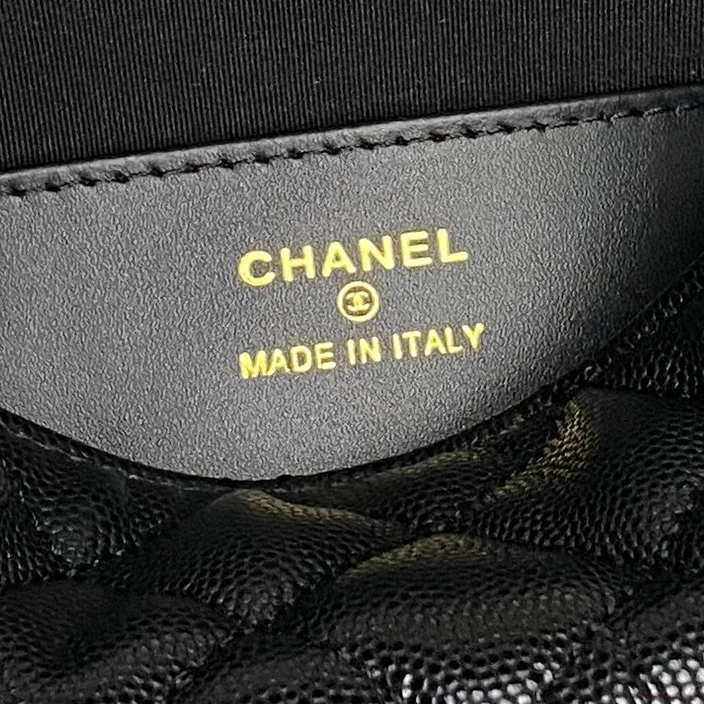 Cozy Chanel Cosmetic Bags 53343