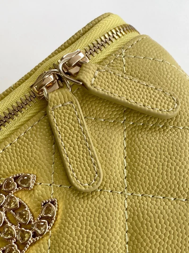 Chanel Cosmetic Bags SoftTouch 53349