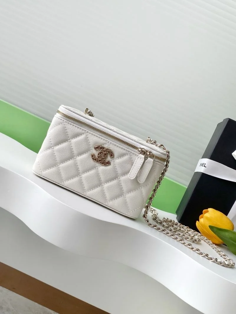Soft Chanel Cosmetic Bags 53339