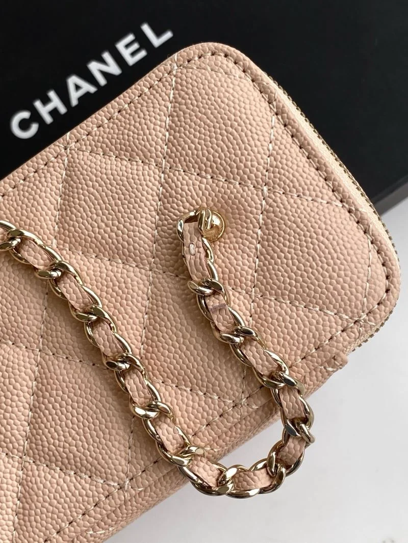 WellDesigned Chanel Cosmetic Bags 53372