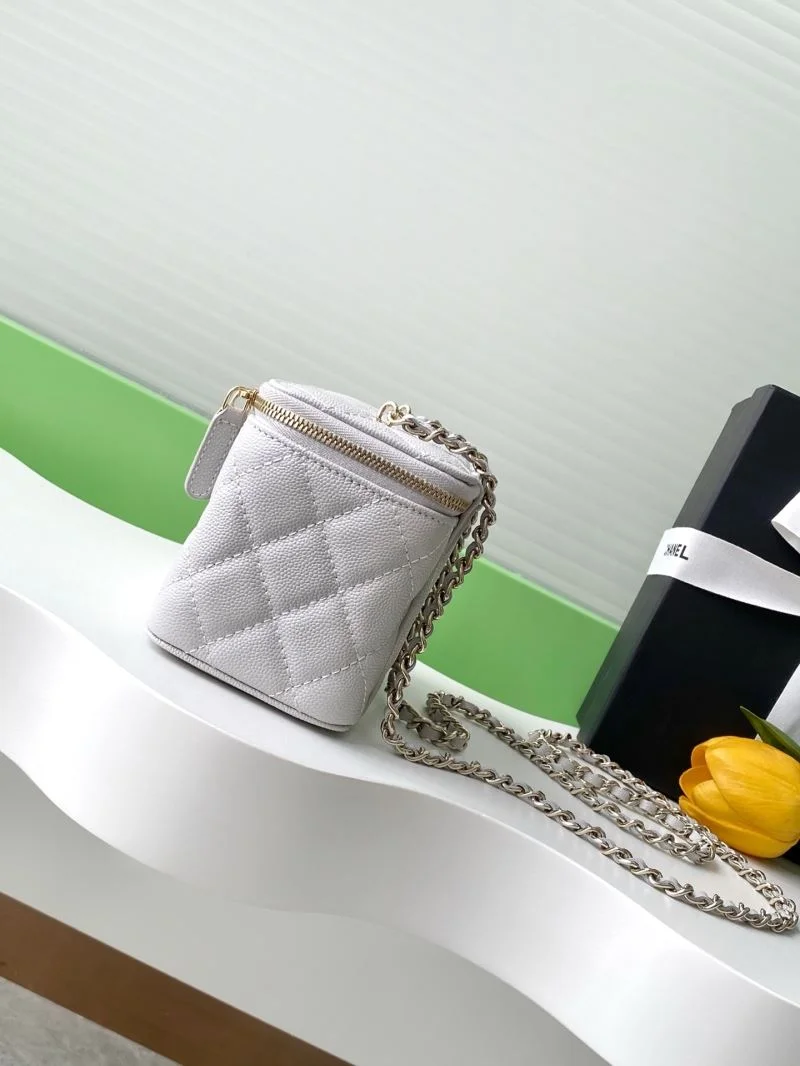 Chanel Cosmetic Bags HighQuality 53337