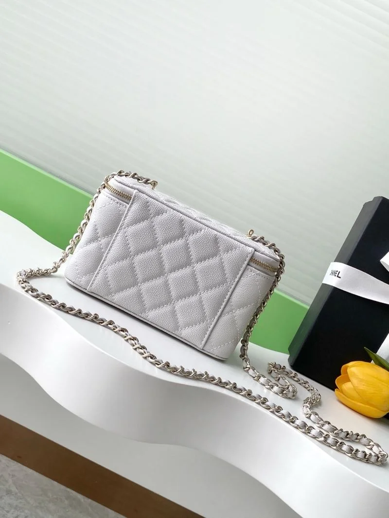 Chanel Cosmetic Bags HighQuality 53337