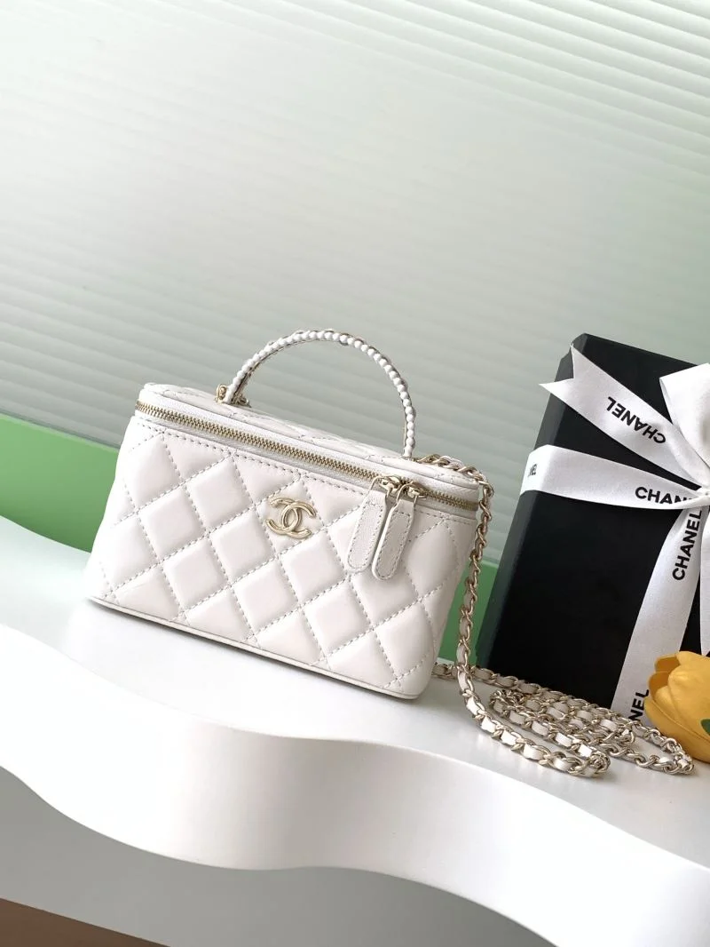 Chanel Cosmetic Bags Thermal 53334
