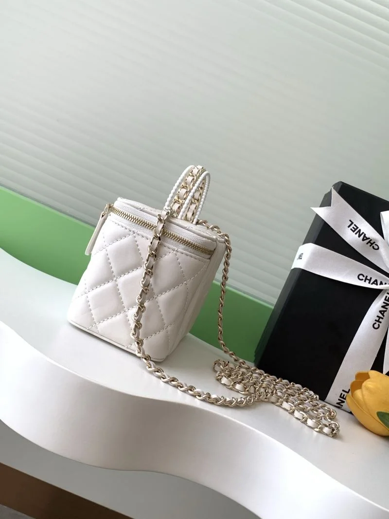 Chanel Cosmetic Bags Thermal 53334