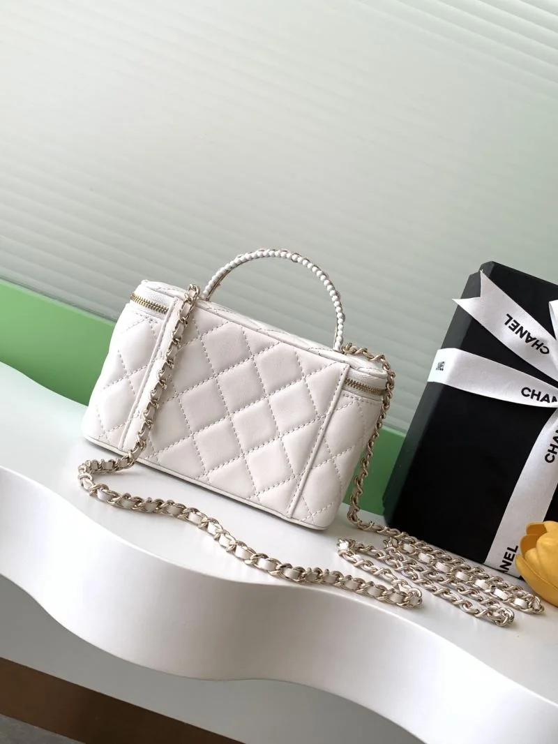 Chanel Cosmetic Bags Thermal 53334