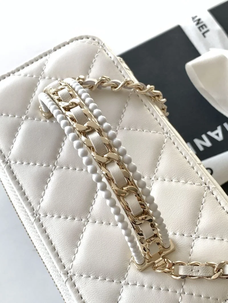 Chanel Cosmetic Bags Thermal 53334