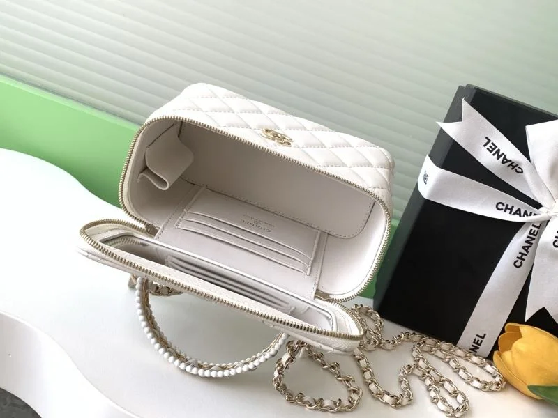 Chanel Cosmetic Bags Thermal 53334