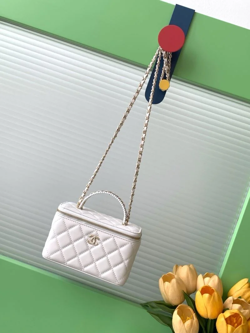 Chanel Cosmetic Bags Thermal 53334