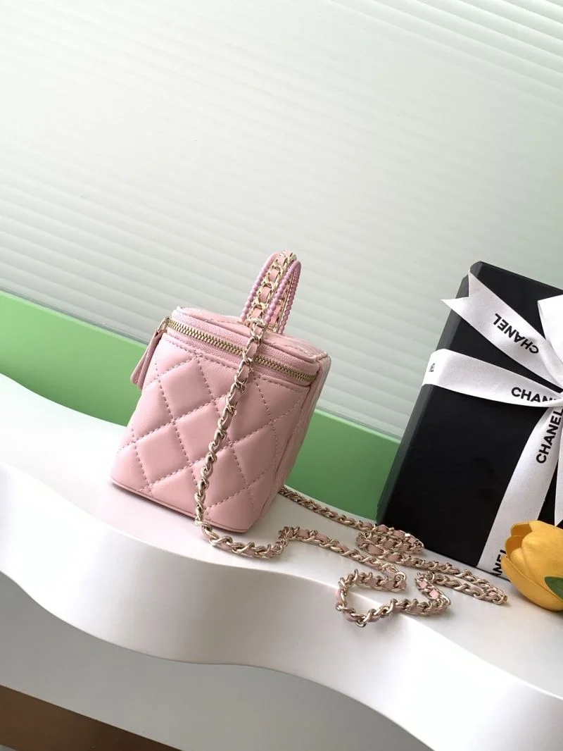 Sustainable Chanel Cosmetic Bags 53333