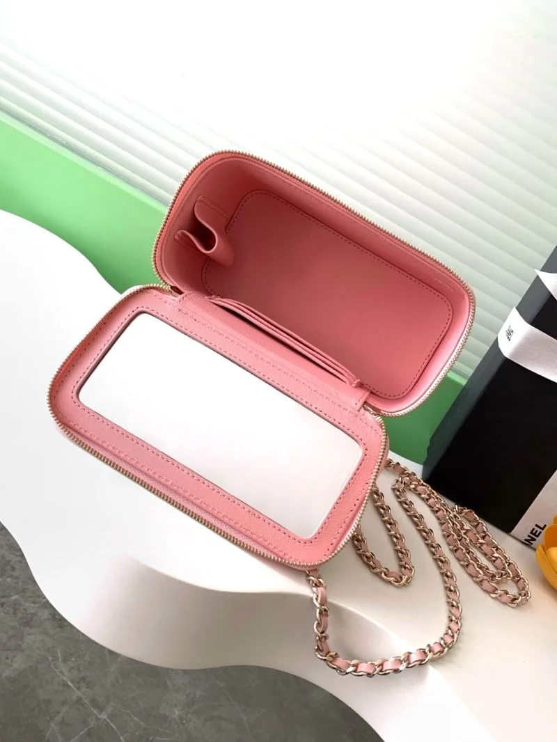Sustainable Chanel Cosmetic Bags 53333