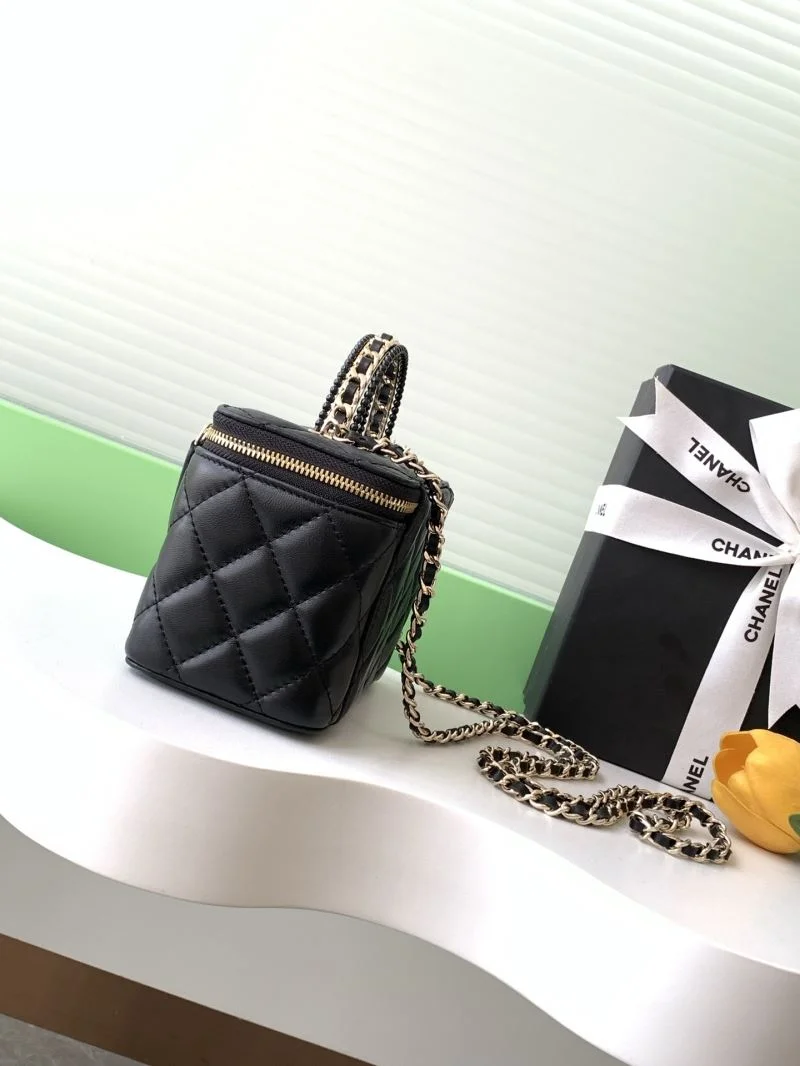 Chanel Cosmetic Bags Seasonal 53336