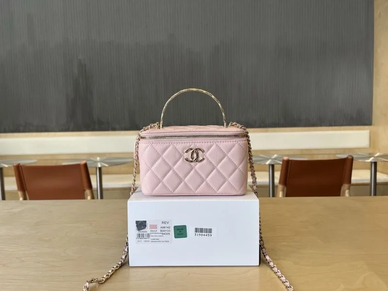 SunProtective Chanel Cosmetic Bags 53331