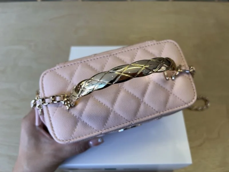 SunProtective Chanel Cosmetic Bags 53331