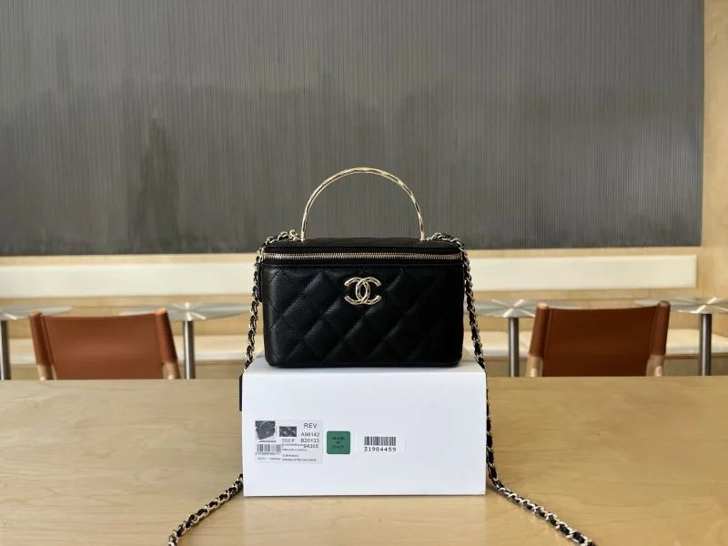 Chanel Cosmetic Bags Affordable 53330