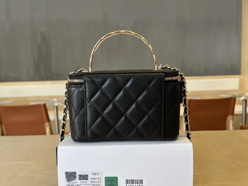 Chanel Cosmetic Bags Affordable 53330