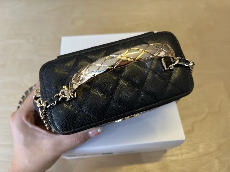 Chanel Cosmetic Bags Affordable 53330