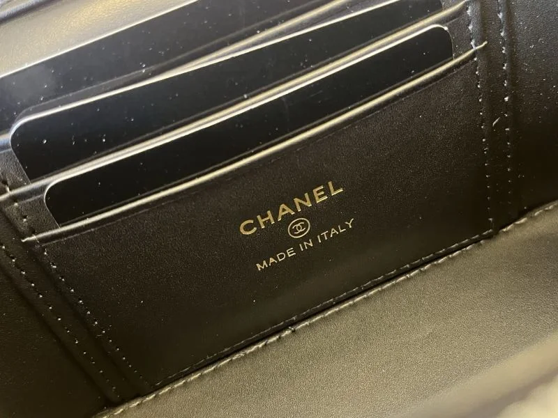Chanel Cosmetic Bags Affordable 53330