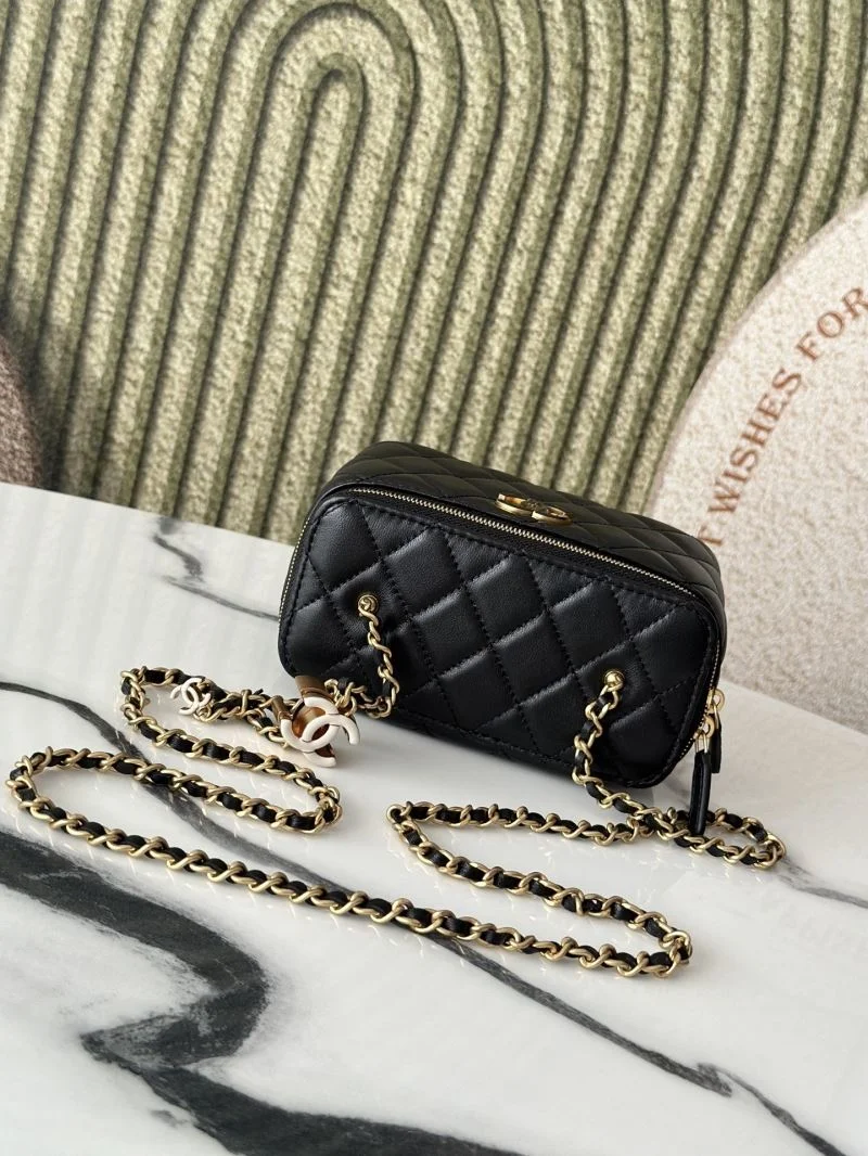 Casual Chanel Cosmetic Bags 53329