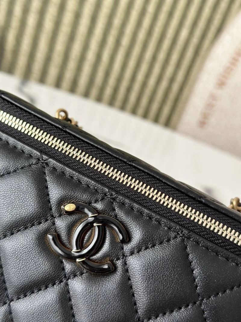 Casual Chanel Cosmetic Bags 53329