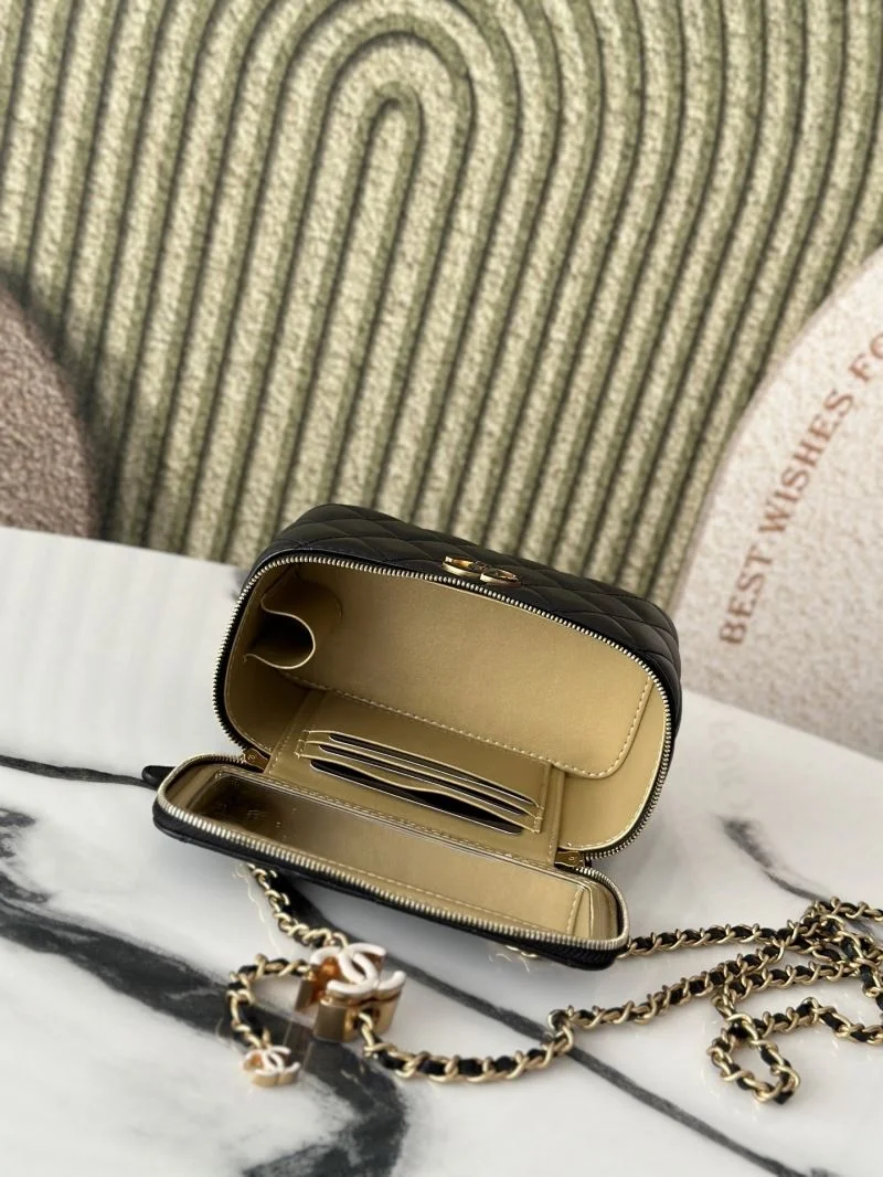Casual Chanel Cosmetic Bags 53329