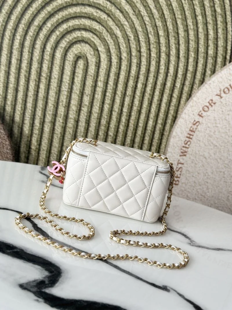 Stretchable Chanel Cosmetic Bags 53344