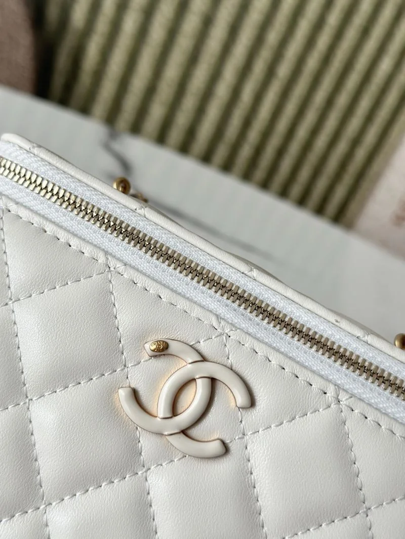 Stretchable Chanel Cosmetic Bags 53344