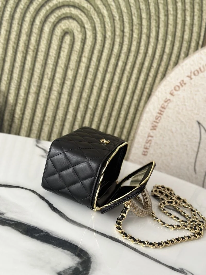 Breathable Chanel Cosmetic Bags 53323