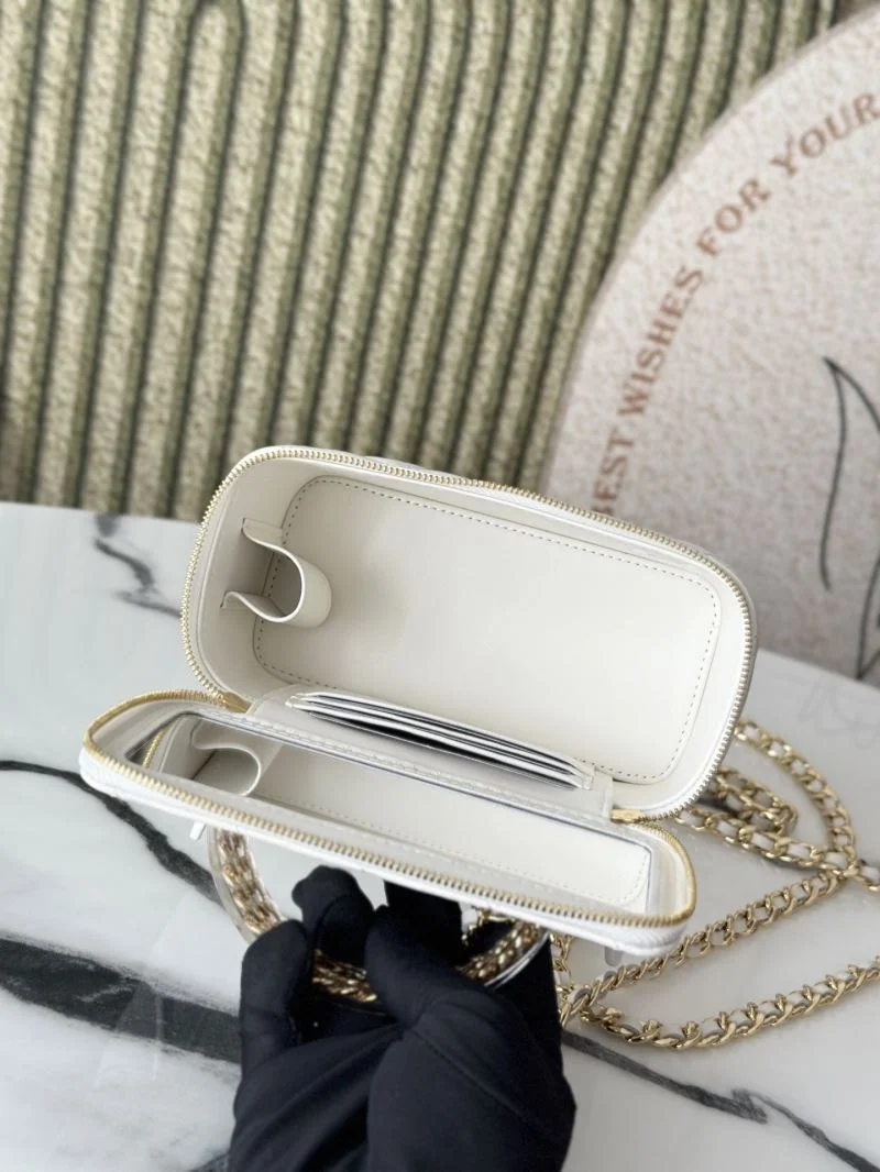 ModernLook Chanel Cosmetic Bags 53322