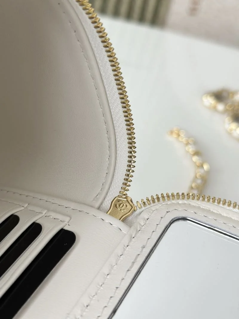 ModernLook Chanel Cosmetic Bags 53322