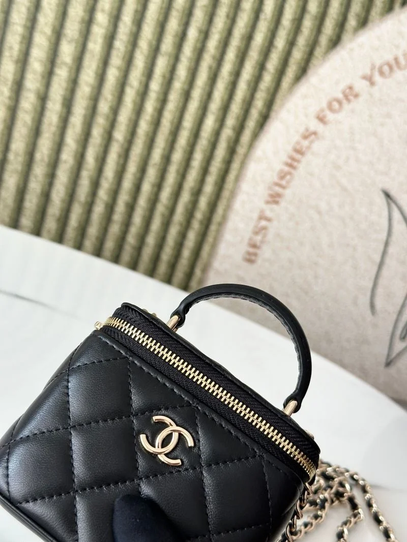 Chanel Cosmetic Bags TimelessDesign 53318