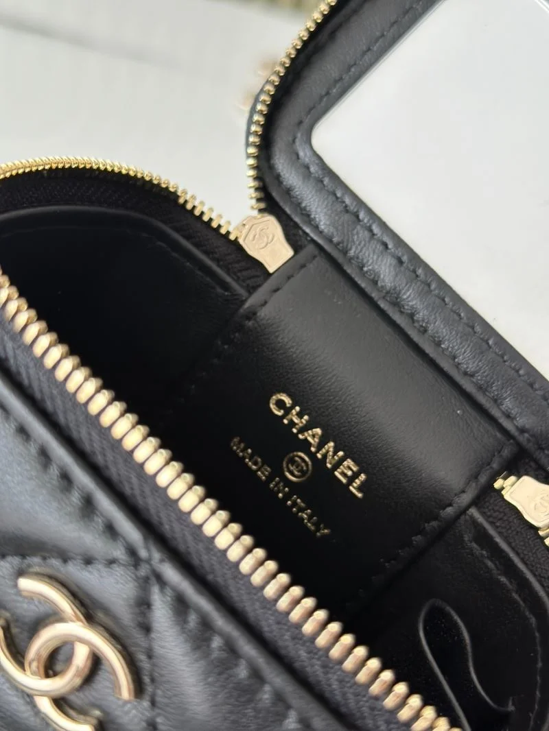 Chanel Cosmetic Bags TimelessDesign 53318
