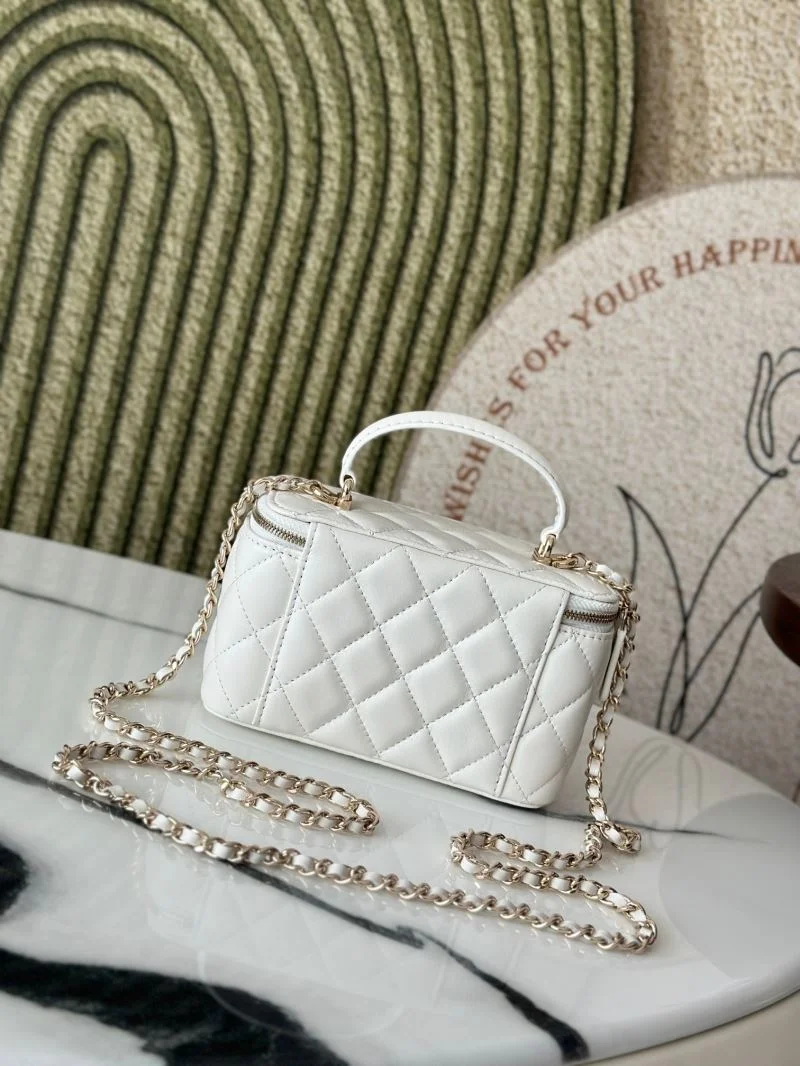 Chanel Cosmetic Bags OdorResistant 53324