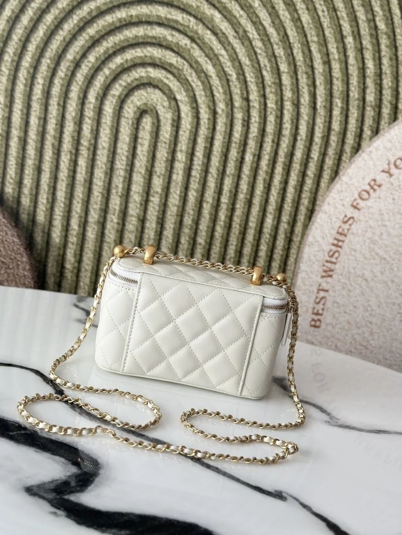 WaterResistant Chanel Cosmetic Bags 53347