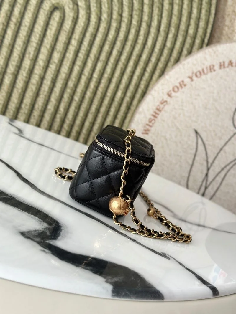 Affordable Chanel Cosmetic Bags 53340