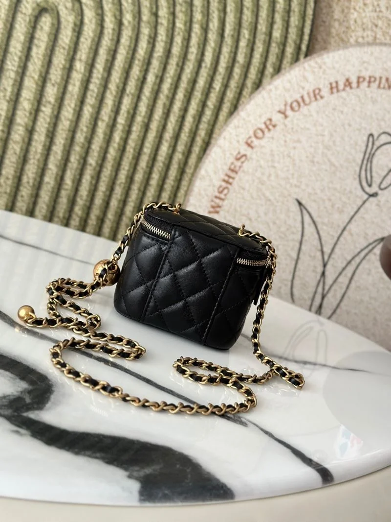 Affordable Chanel Cosmetic Bags 53340