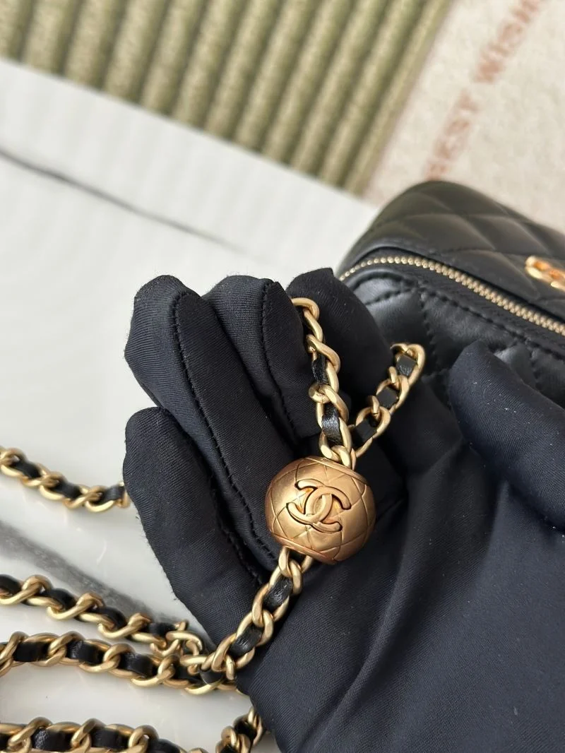 Affordable Chanel Cosmetic Bags 53340