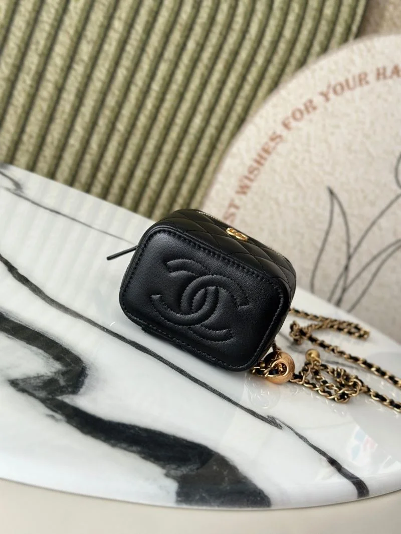 Affordable Chanel Cosmetic Bags 53340