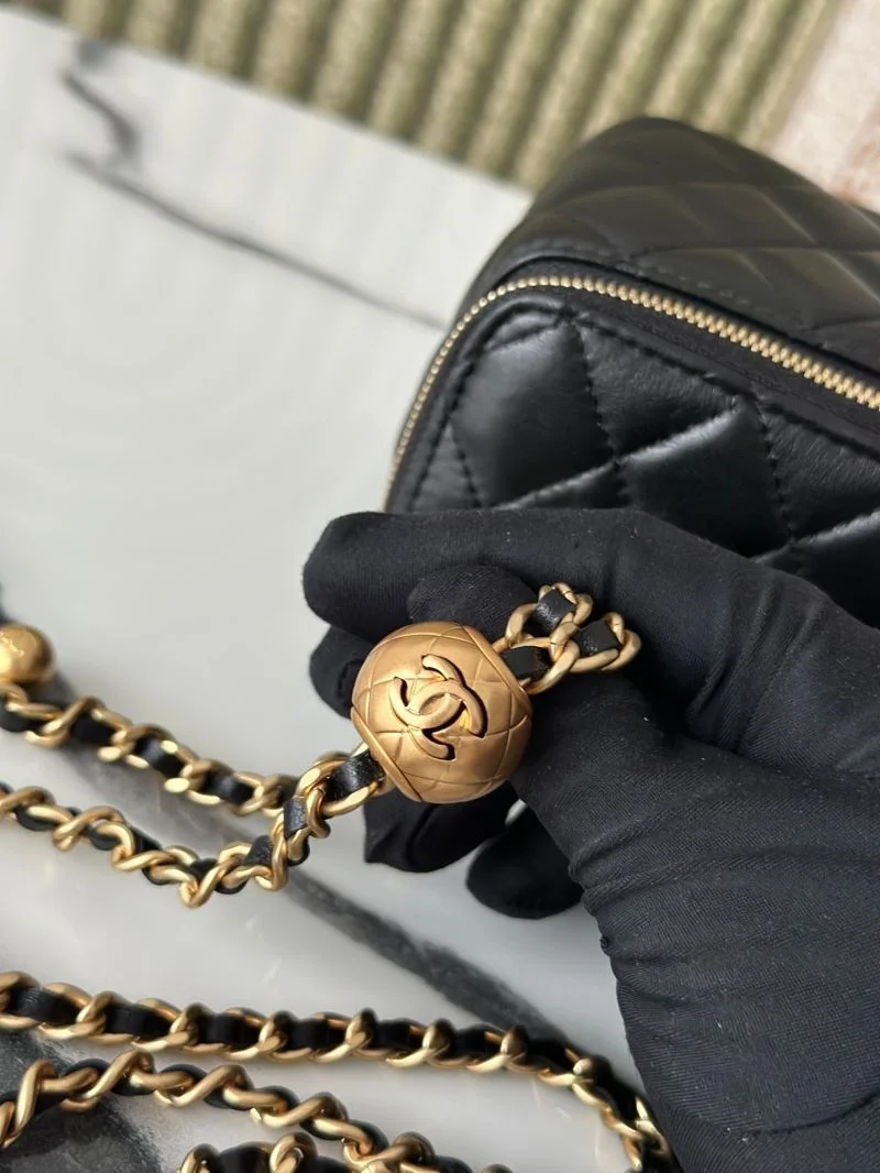 Chanel Cosmetic Bags Premium 53319